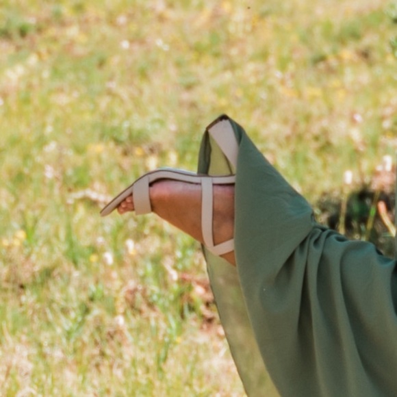 Women’s Heels - Picture 15 of 15